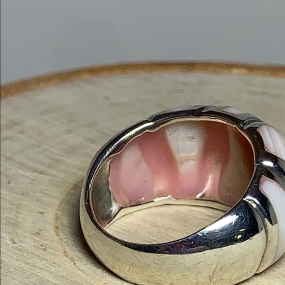 Pink Shell and Sterling Ring - Picture 3 of 6